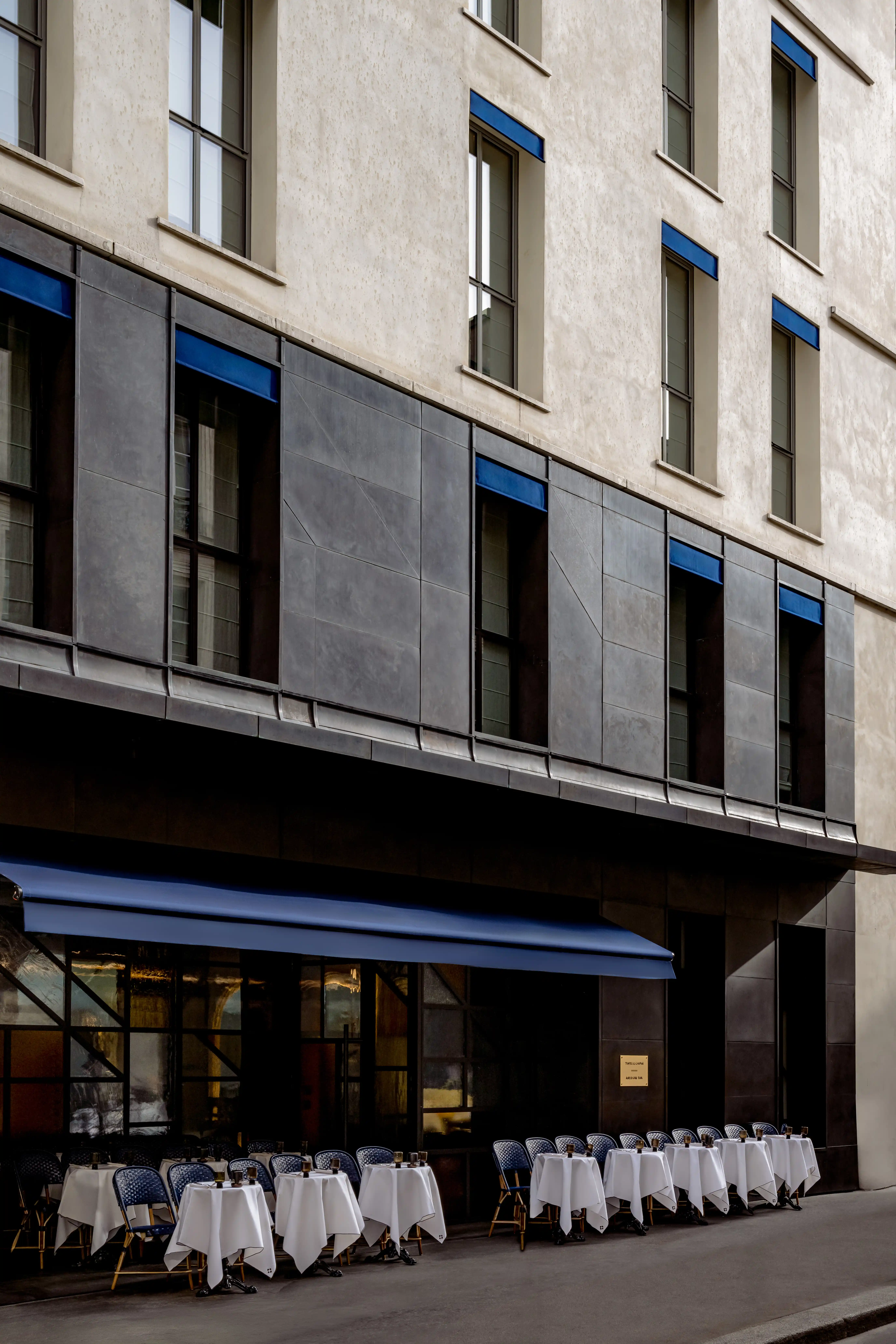 Inspiring photo gallery tour | 5-Star Hotel | In the Marais